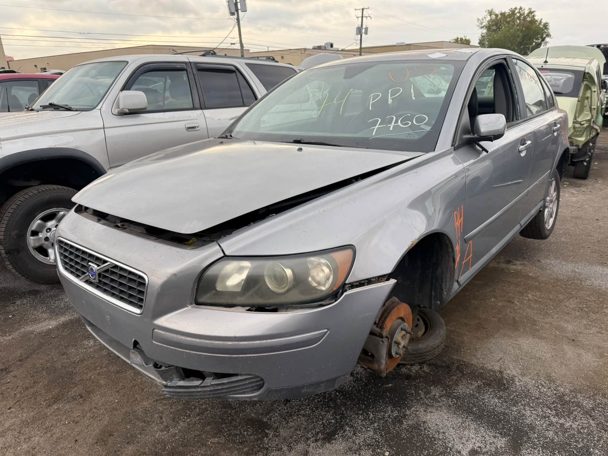 2006 S40